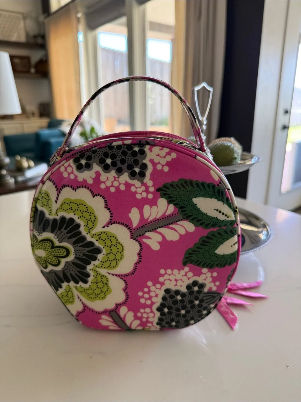 Vera Bradley Round Pink Floral Cosmetic Case with Top Handle NWOT